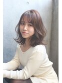 大人可愛いゆるふわミディアムレイヤー新宿