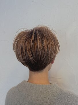コモレビヘアワークス(komorebi hair works) ショートヘア