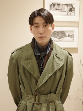 ネロ ヘアサロン ネイビー 渋谷(NERO HAIRSALON NAVY) 【ヤベハルカ】センターパート　メンズショート　直毛