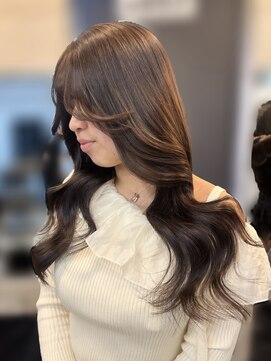 アリュウル 表参道(ALLURE) 大人可愛いチョコレートブラウン×レイヤーカット◎佐藤