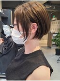 大人ショート/イルミナカラー/ショートボブ/ベージュ/透明感