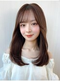 後れ毛が可愛い顔周りレイヤー/ナチュラルアッシュ/顔周り