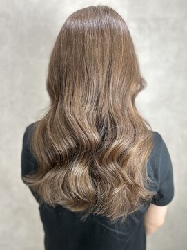 ルノン(LUNON) ホワイトグレージュミニウルフチェリーブラウンデジタルパーマ