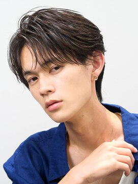 オーシャントーキョーオーバー 渋谷(OCEAN TOKYO OVER) マッシュセンターパートツーブロックフェザーパーマニュアンス