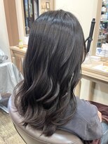 アルターリール(aL ter Rire)&nbsp;くびれヘア/アプリコットオレンジ/ハイライトカラー/中村郁未