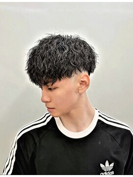 ヘッドストック(HEAD STOCK) 【広陵・香芝】ツイストスパイラル