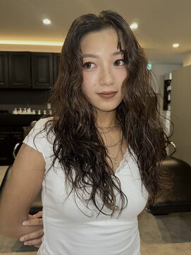 ダイアモンドリリーキートス(Diamond Lily kiitos) パーマ/スパイラルパーマ/レイヤー/レイヤーカット/髪質改善