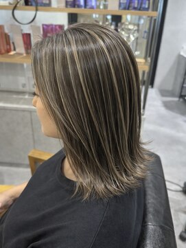 ハイパー(HYPER) ＊切りっぱなしボブ×バレイヤージュ＊