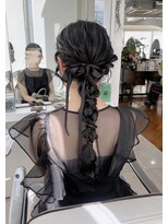 オブヘアージユウガオカ(Of HAIR Jiyugaoka) 【お呼ばれヘア編みおろし】