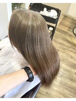 エープラス(A+) 艶感重視◎髪質改善ストレート