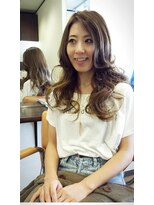 クラウディア ヘアーアンドスパ(Claudia hair&spa) 外国人風ゆるふわロング