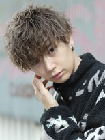 リップス 表参道店(LIPPS)&nbsp;スパイラルツイストパーマソフトツーブロック刈り上げ黒髪