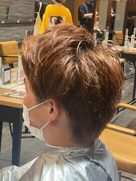 アイコニック 日進梅森台店(ICONIQ) アップバング×ハイトーンプラウン