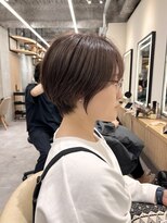 ロンドプロフィール 浦和(Lond profil)&nbsp;Lond.海気　コンパクト丸みショート　白髪ぼかし　前髪