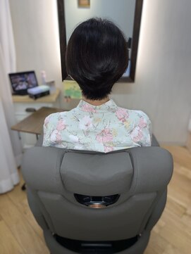 クロバーズヘア(Clover's hair) ふんわりショートスタイル