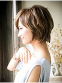 横からのシルエットも大人かわいい小顔ショートボブ【表参道】