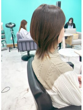 ユーフォリア(Euphoria.) 大人可愛いミディアムウルフ×ベージュカラー