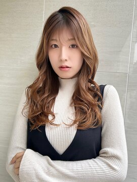 オーロ(ORO) 小顔前髪ワンカールくびレイヤーカット黒髪ネビージュボブルフ