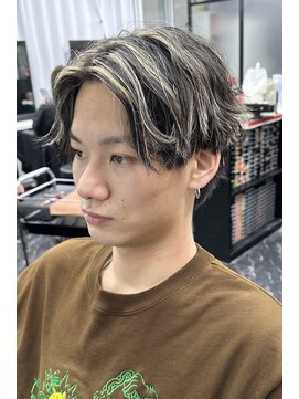 リアオオサカ テラス 梅田(Ria OSAKA terrace) ~メンズ メッシュ ハイライトカラー~ 【Ria 大阪 梅田】