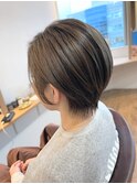 グレージュアッシュ大人ショート