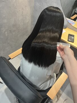 リル(LiLu) 大人可愛い艶髪