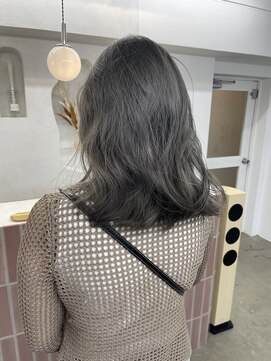 イェッカ パビル(YECCA pabil) オリーブグレージュ