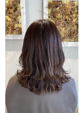 フロール(florun) 外ハネボブ×モカブラウン