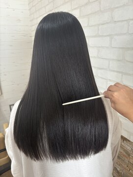 スカイ(SKY) 透明感カラー/髪質改善/縮毛矯正/レイヤーカット/ダブルカラー