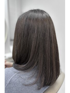 アオ 花咲町(a-o) 大人の明るめアッシュグレー♪