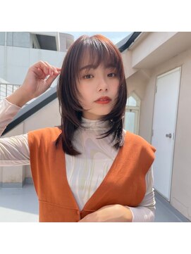 トリコ トウキョウ アヴェダ 表参道店(tricot TOKYO AVEDA) ロングレイヤー/顔まわりレイヤー/レイヤーカット/ウェーブヘア