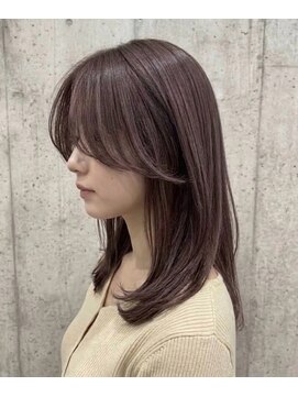エヌアンドエー 草加店(N&A) 顔周りレイヤーで魅せる艶やかナチュラルセミロング