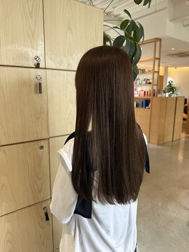 アドラーブル 万代店 (adorable) 20代髪質改善カラーブリーチなし秋カラー透明感オリーブブラウン