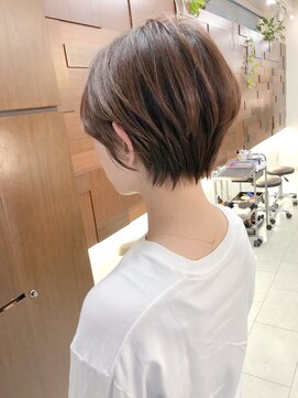 キアラ(Kchiara) 大人ショートくびれハンサムショートkchiara福岡天神川野直人