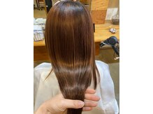 リリーアンドコー(LILY&CO.)