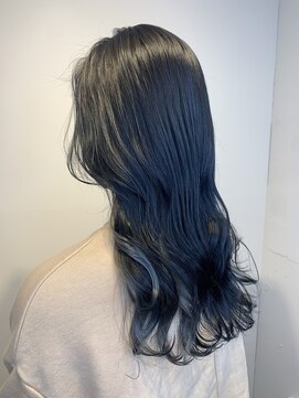 アンサム リリー(UNSOME Lille) インナーカラー/ブルー系