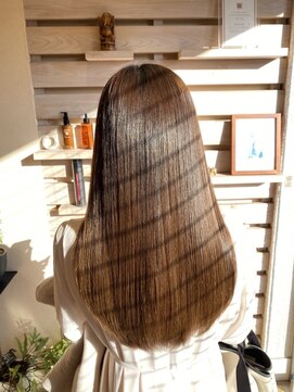 サロンドカスティーロ(salon de castillo) 20代30代大人かわいいゆるふわ愛されヌーディーベージュ×透明感