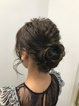 リヴ 目黒(riv.) メルティカラー/マッシュ/くびれヘア/着物[目黒駅]