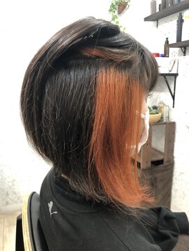 トリガー(TRIGGER) インナーカラー:前下がりボブ