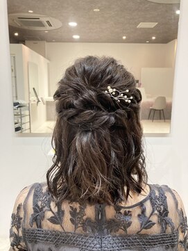 カリテス(XARITES) お嬢様ハーフアップ★結婚式 二次会 お呼ばれ ドレス