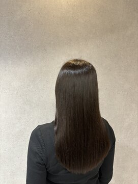 ラソ プエルト(LAZO puerto) うる艶オリーブグレージュカラー