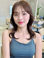 ロシェ 横浜店(loche)&nbsp;レイヤーカット ウェットヘア×ブリーチなしダブルカラー×横浜