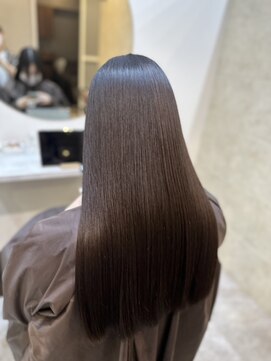 ジーナ 北千住(Zina) 中韓ヘア＊艶髪＊パールベージュ【Zina北千住】