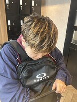 エスト(est)&nbsp;ハイライト＋マッシュカット