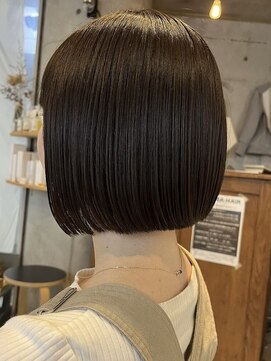 アオゾラヘアー フジサキグウ(AOZORA HAIR FUJISAKIGU) 艶ミニボブ ナチュラルブラウン 大人女性にオススメ 20代30代