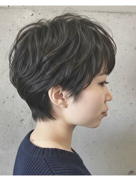 アンドモア(and MORE) ショートパーマSTYLE