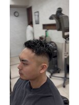 オアゾバーバー(OAZO BARBER) スキンフェード×ショートパーマ