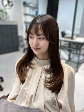 ザシェノンウメダ(THA CHAINON UMEDA) イメチェン/ピンクベージュ/アンブレラカラー/前髪/心斎橋