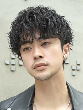 アイトーキョーリタ 渋谷(AI TOKYO Rita) 大人波巻きツイストスパイラルルーズショートシャドウパーマ渋谷
