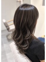 カルゥグラッシー(KALOU glassi)&nbsp;華やかハイライト◎レイヤーミディアム《高倉》
