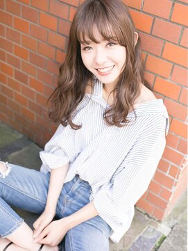 カモン(CAMON) 【抜け感】・【透明感】・【柔らかさ】ロングスタイル